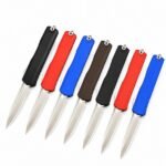 Schraubenloses OTF-Messer von Microtech Cypher